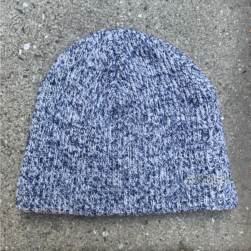 Columbia Black and White Knit Beanie